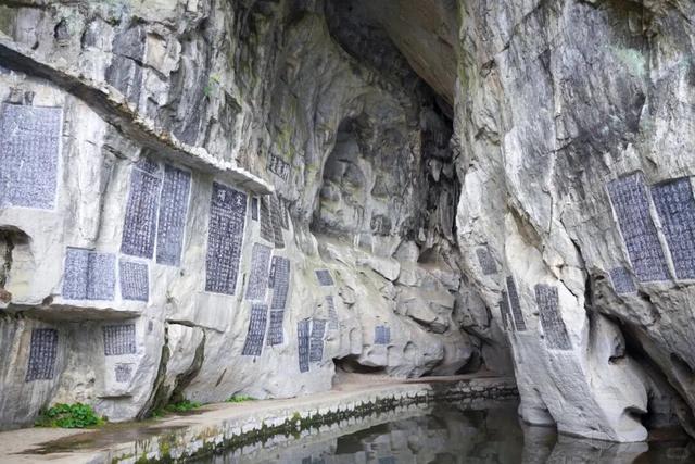 跟着蒙曼游桂林～五天四夜路线带你领略桂林的秀美山水和文化底蕴