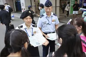 “开放日挤满人，但没人真正加入”！招不到人，日本自卫队士气低落图片
