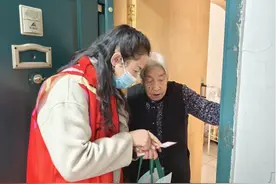 暖心故事多 民生底线高图片