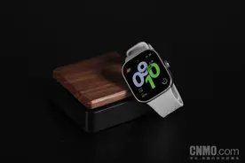 Redmi Watch 4上手体验：铝合金边框+不锈钢表冠 潮流百搭图片