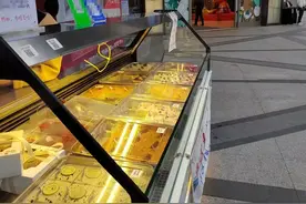 用双手传递“甜蜜”！90后姑娘在泉州火了！图片