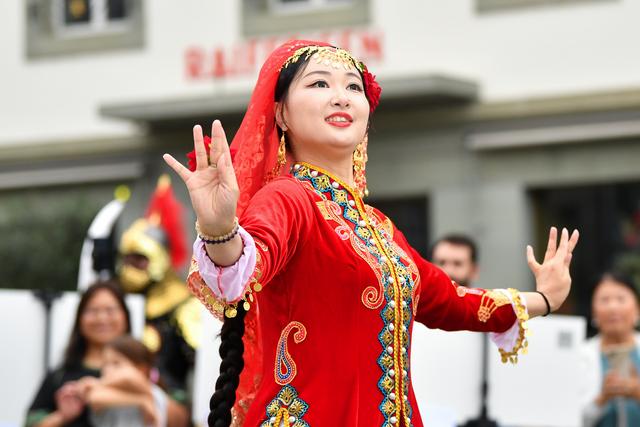 通讯｜在瑞士街头感受中国风
