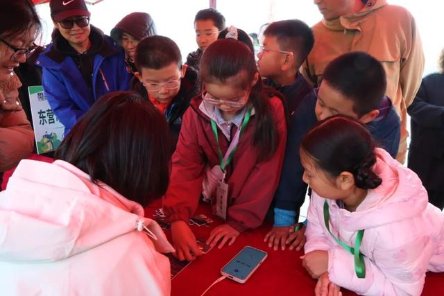 第三届黄河口国际观鸟季中小学观鸟比赛启幕