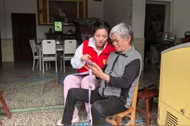 志愿微光助力“银发数字生活”图片