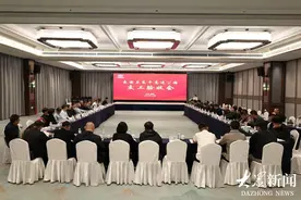 全长40.628公里，双向四车道，泰东高速交工验收图片