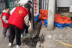 四唯街道麟趾社区：青少年“追光行动”焕新老旧小区图片