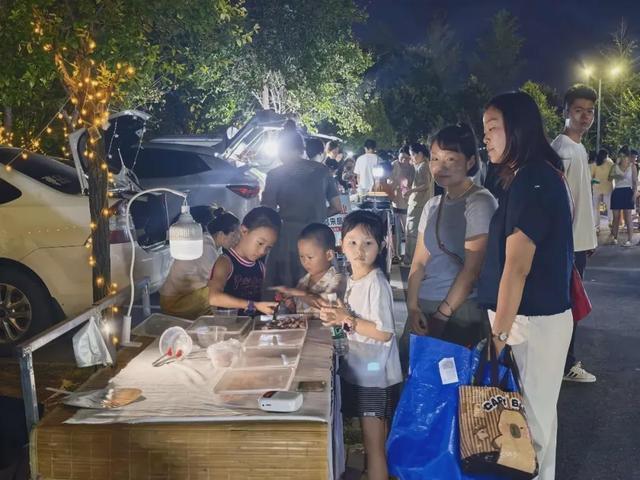 星空下的多巴胺派对，点燃初秋之夜！