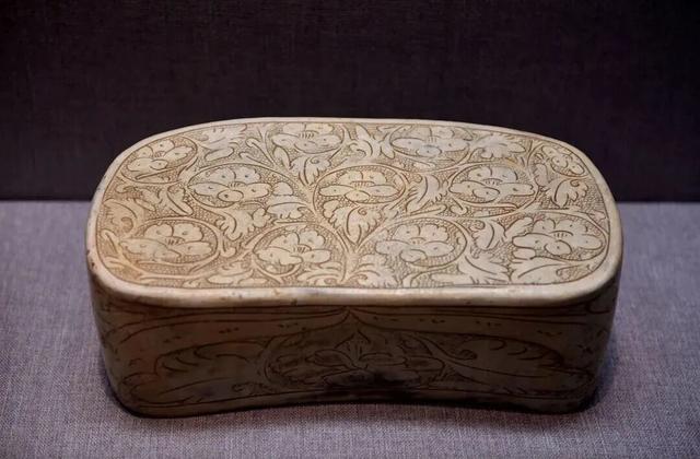 起猛了，我在洛阳被「牡丹」包围了！