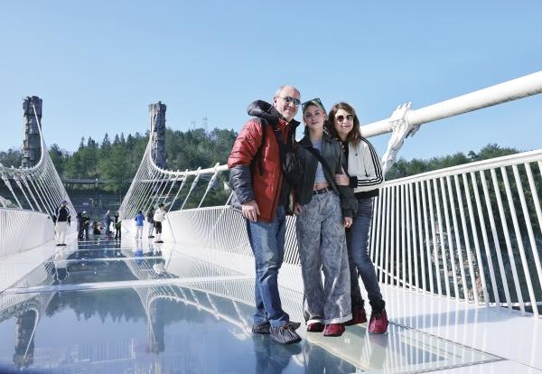 向新而行·湖南经济新动能丨张家界：当好大张家界国际旅游区“头雁”