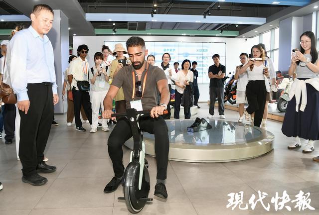 经济人文双面“秀”，外媒记者点赞无锡“蛮灵个”