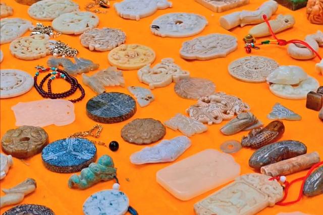 淘宝、赏花、观鱼，周末共康古玩街约起？