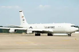 美空军被曝已退役所有E-8C侦察机，美媒扯上中俄图片
