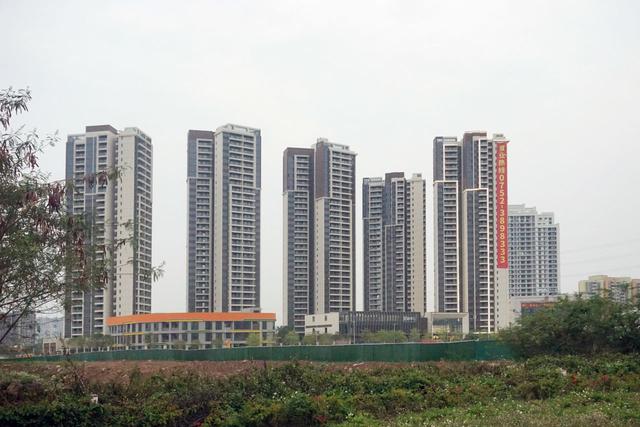 消失的17个女友，留下的39套房子