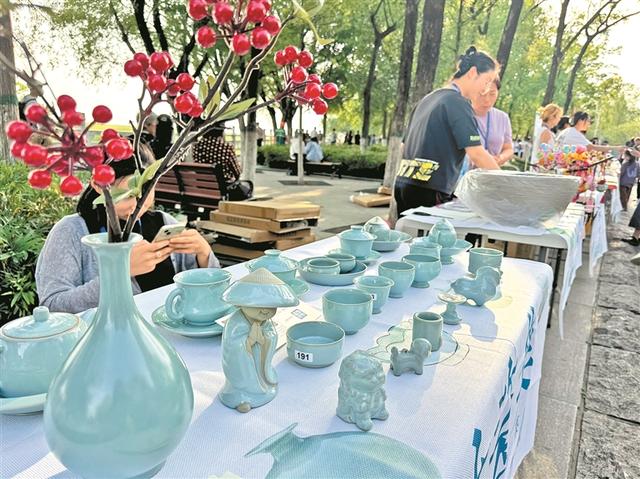 平顶山全面激活“夏日经济” 工业城市焕发新魅力