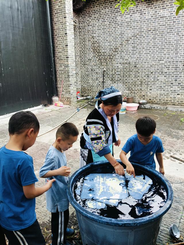 奔赴诗意山水 体验多彩人文 贵州非遗工坊打卡攻略