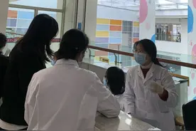 “出生一件事”九事项联办，从至少跑3次到足不出户一网通办图片