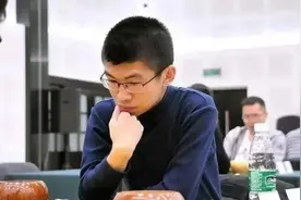 全国围甲摆擂老区五莲 三位世界冠军四大九段对决图片