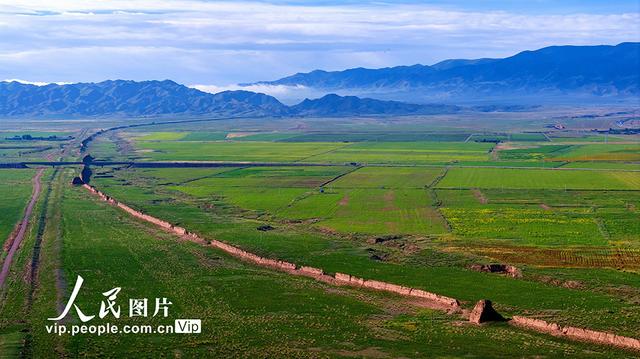 甘肃山丹：汉明长城景美如画