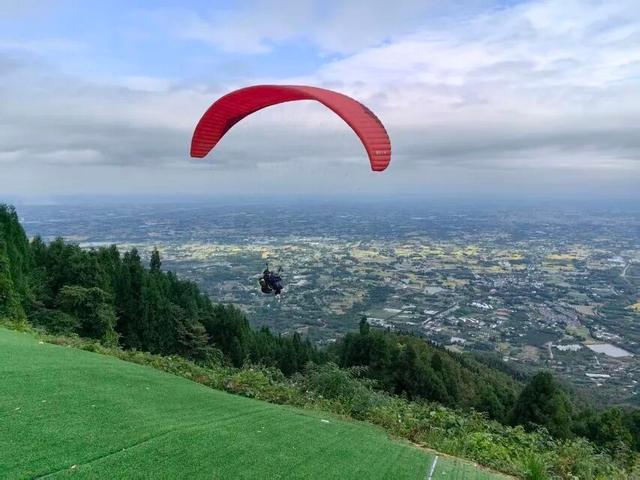 首个秋假！绵竹又火了......