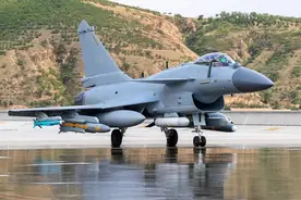 首飞27周年！一起来回顾“猛龙”歼10诞生的故事图片