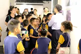 图｜遇见“赛珍珠”   争做小“人桥”图片