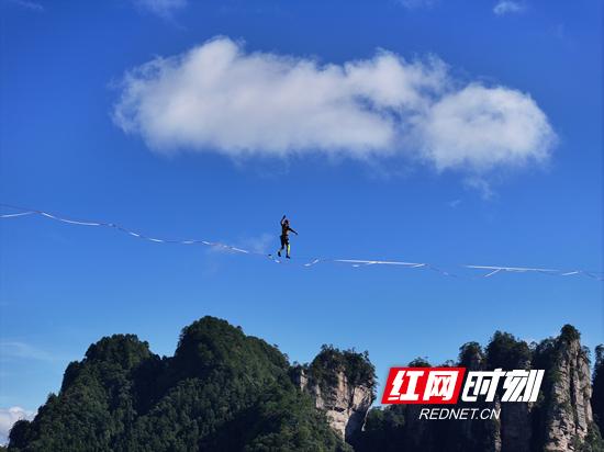 张家界国家森林公园黄石寨景区扁带赛预热赛现场直击