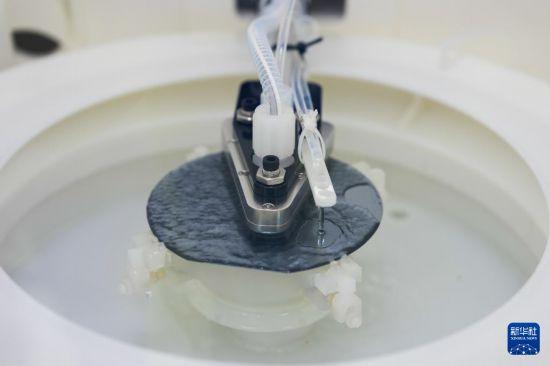 走进上海交通大学无锡光子芯片研究院