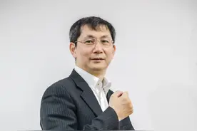 高铁航空是友非敌 春秋航空董事长王煜：“两网融合”打造统一开放的交通市场图片