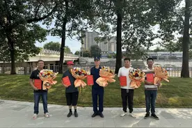 成都两名儿童落入滚水坝多人救援 对话施救消防员：救人是我的职责丨看见正能量图片