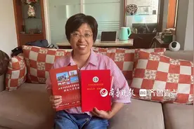 青岛48岁阿姨再高考，458分考上大学学中医图片