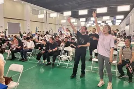 江苏苏州：举办第四届新型婚育文化宣传暨“童心杯”婴幼儿技能比赛图片