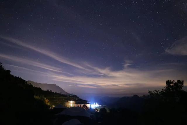 欠孩子的“银河补习班”，今晚就还上！