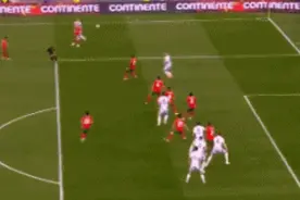 再次上演绝杀好戏 C罗生涯第901球助葡萄牙队拿下胜利图片