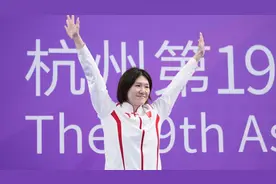 两次退役，两次复出，叶诗文圆梦巴黎奥运，网友：她追上了12年前的自己！图片