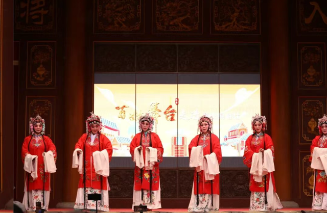 一键收藏！中秋遇国庆，带上这份攻略畅游曲江！