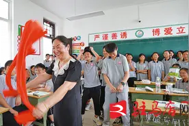 爱生如子铸师魂——记西平县第五中学教师罗义娟图片