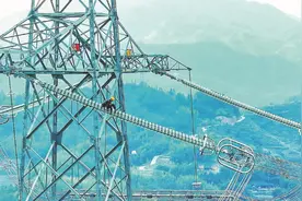 福州-厦门1000千伏特高压交流工程首次年检图片