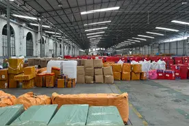 特写｜中国卖家入局俄罗斯电商：卖断货的家电与回款挑战图片