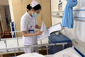 九旬婆婆性情突变，医生提醒：当心老年痴呆图片