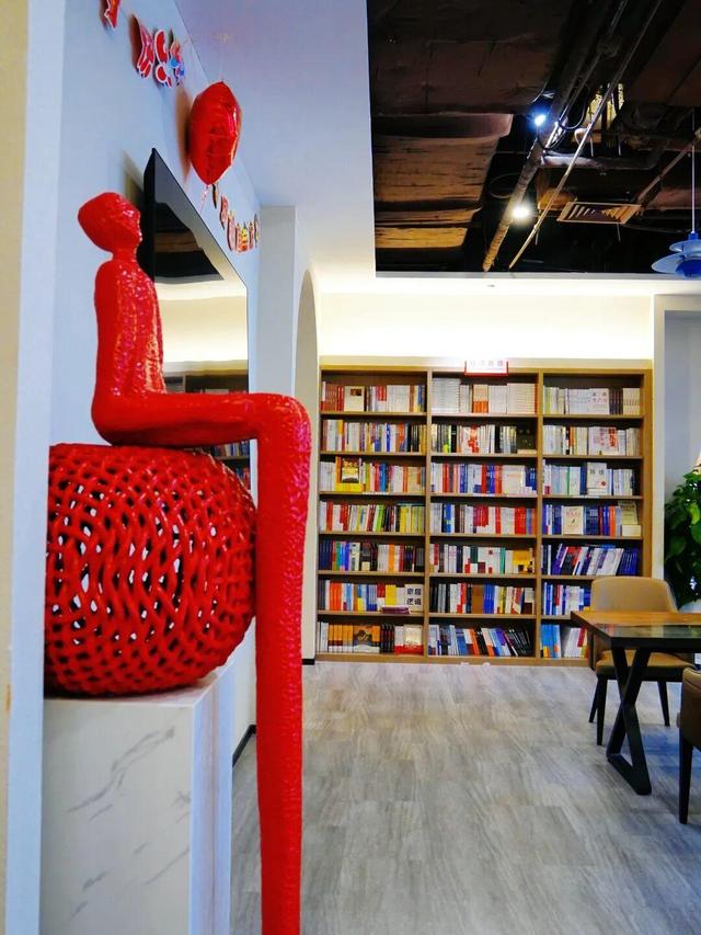 威海这两个过冬据点，看书看海治愈满分