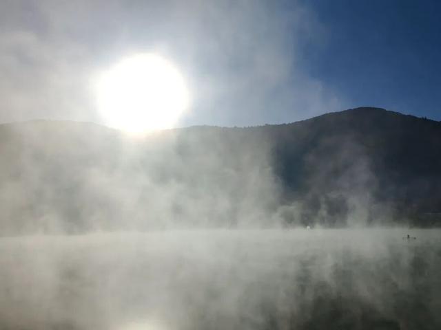 冬日雾色里的禄劝：一半仙境，一半人间