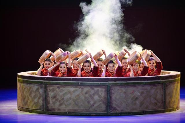 特写：17个女孩的3分半钟