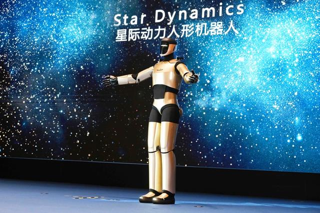 张海星：未来，机器人能像乐高积木一样，根据不同任务自由组合功能部件