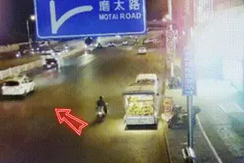 “靠边！”深夜，柳州警车鸣笛狂奔，一辆私家车紧追不舍……图片