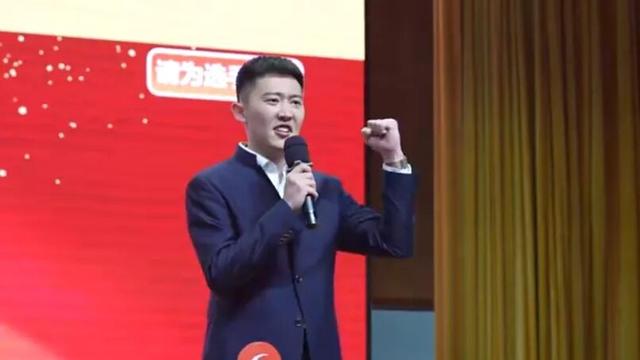 太燃了！蓬莱阁讲解员斩获烟台导游大赛讲解员组“大满贯”！