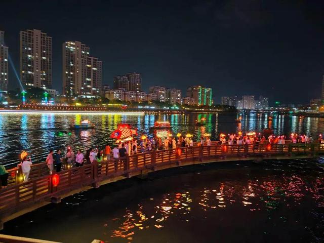 粤文旅精品“出圈”又“出海”！假期前四天广东4A级及以上景区迎……