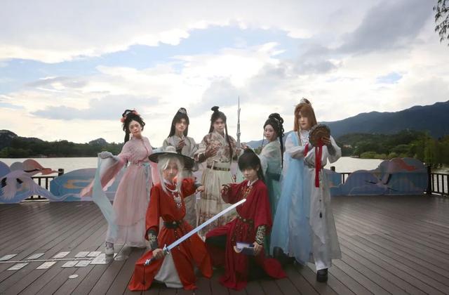 难得一见！“北斗七子”即将空降星湖↘