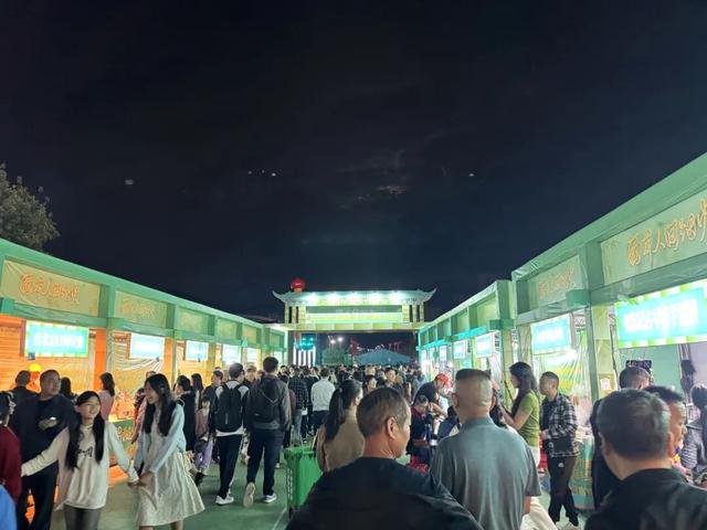 沪明情·向未来 | 2025年三明市文旅促消费活动（永安专场）暨绿都三明金秋消费季成功举办