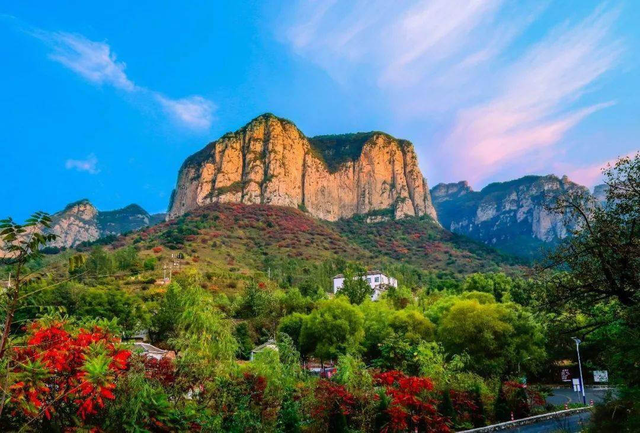 邯郸开行全景观光列车！