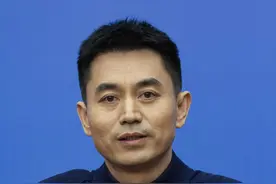 对怀揣航天梦的孩子有何建议？叶光富答红星新闻：仰望星空、脚踏实地、砥砺前行图片